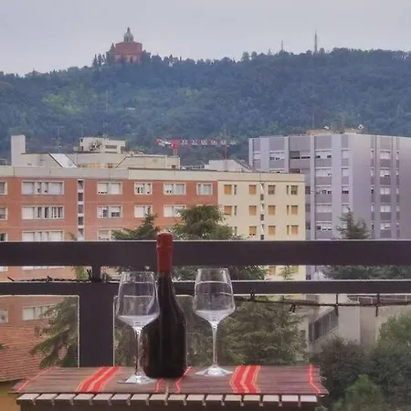 Brodolinas: Bilocale Esclusivo Con Vista * 볼로냐