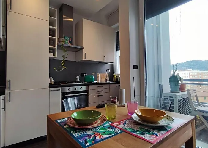 Brodolinas: Bilocale Esclusivo Con Vista 아파트 볼로냐